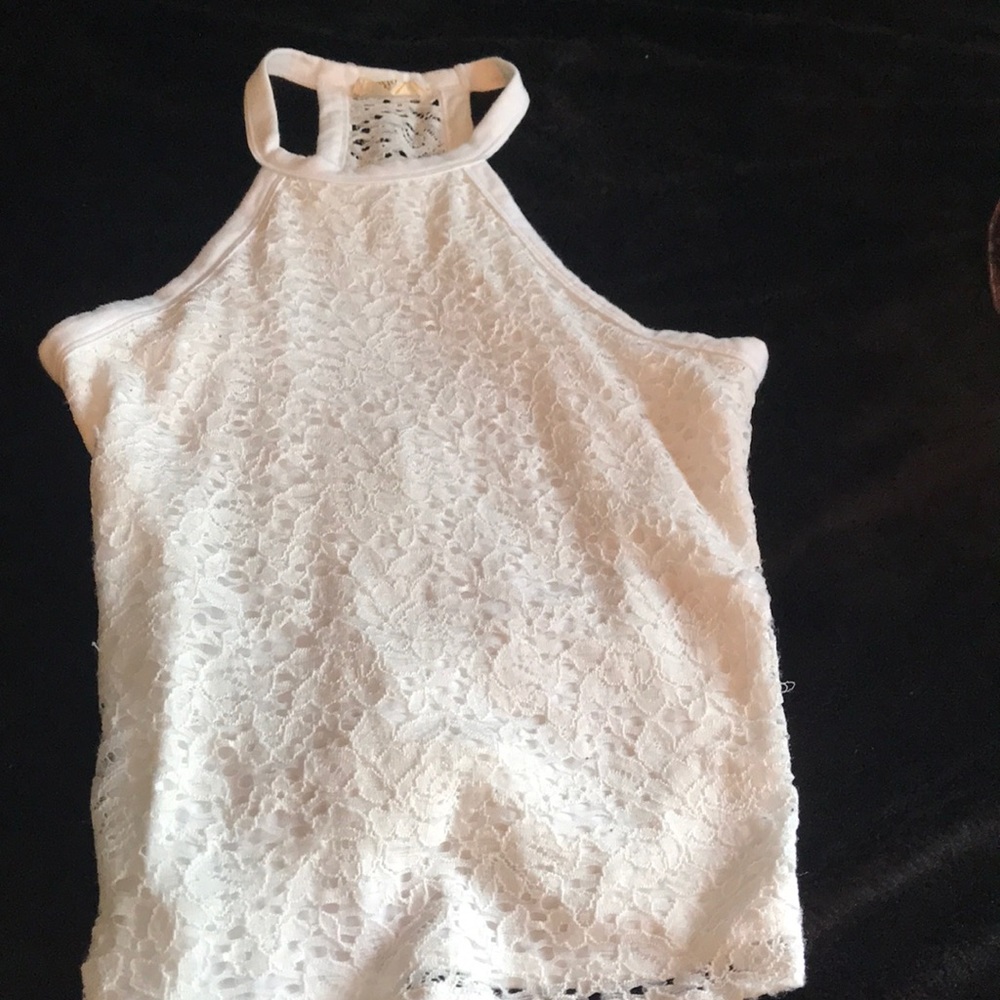 Hollister tank